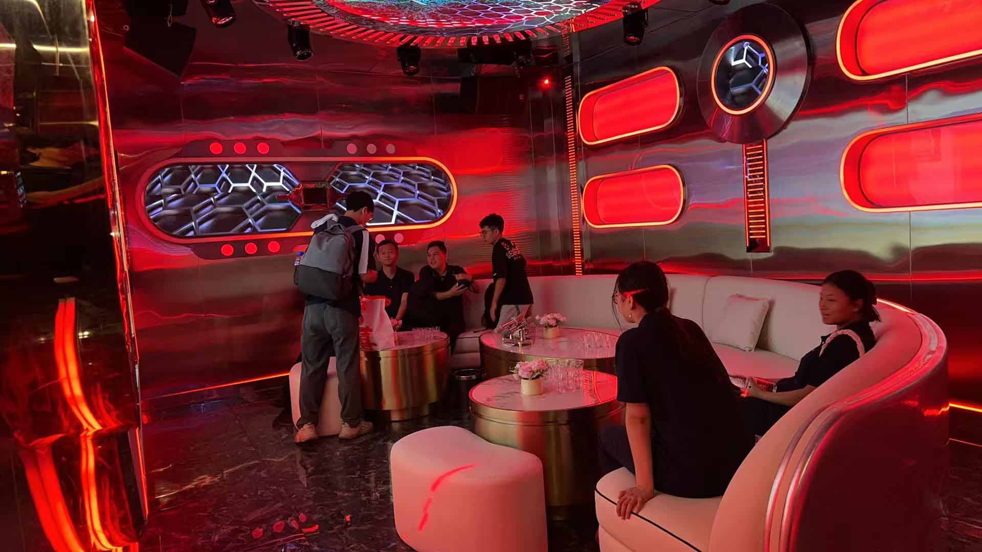 久信達(dá)科技公司員工齊聚光明區(qū)蠄蜍石，開啟活力爬山之旅暨團(tuán)建活動(圖6)